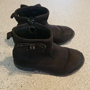 4 for $20 Lil girl booties, sz 8, black